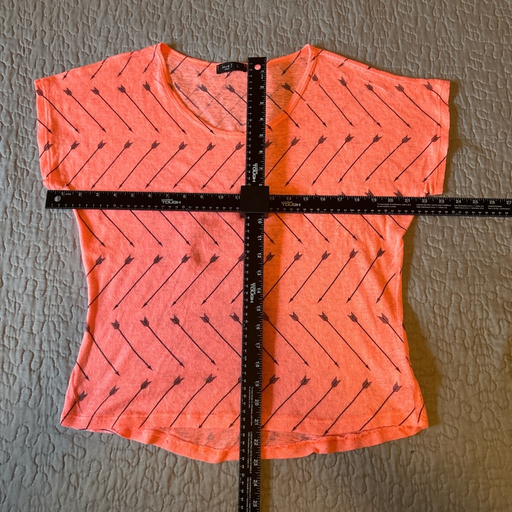 Love J Pink Arrow Pattern Blouse - Picture 6 of 6
